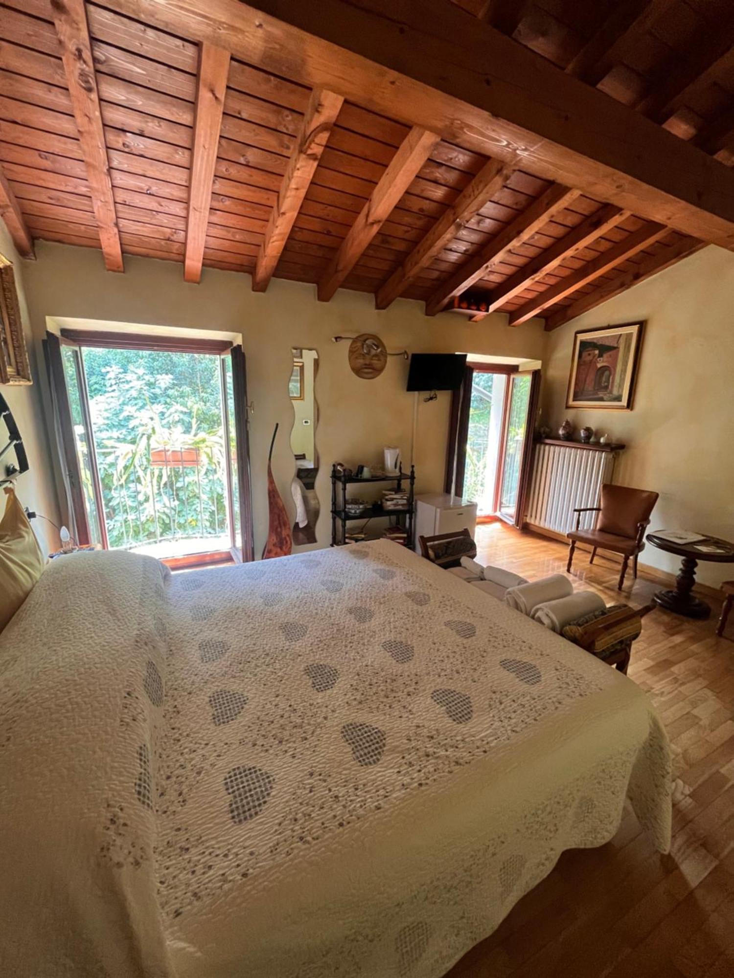 Bed and Breakfast The Queen Tower Desenzano del Garda Exteriér fotografie