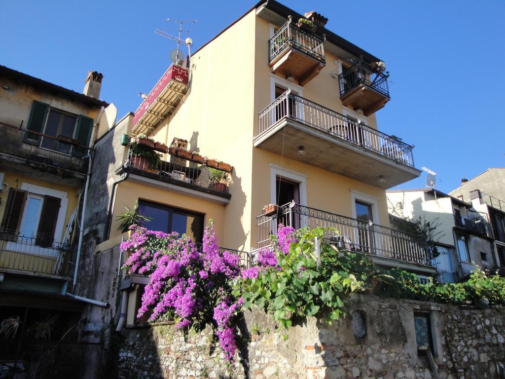 Bed and Breakfast The Queen Tower Desenzano del Garda Exteriér fotografie